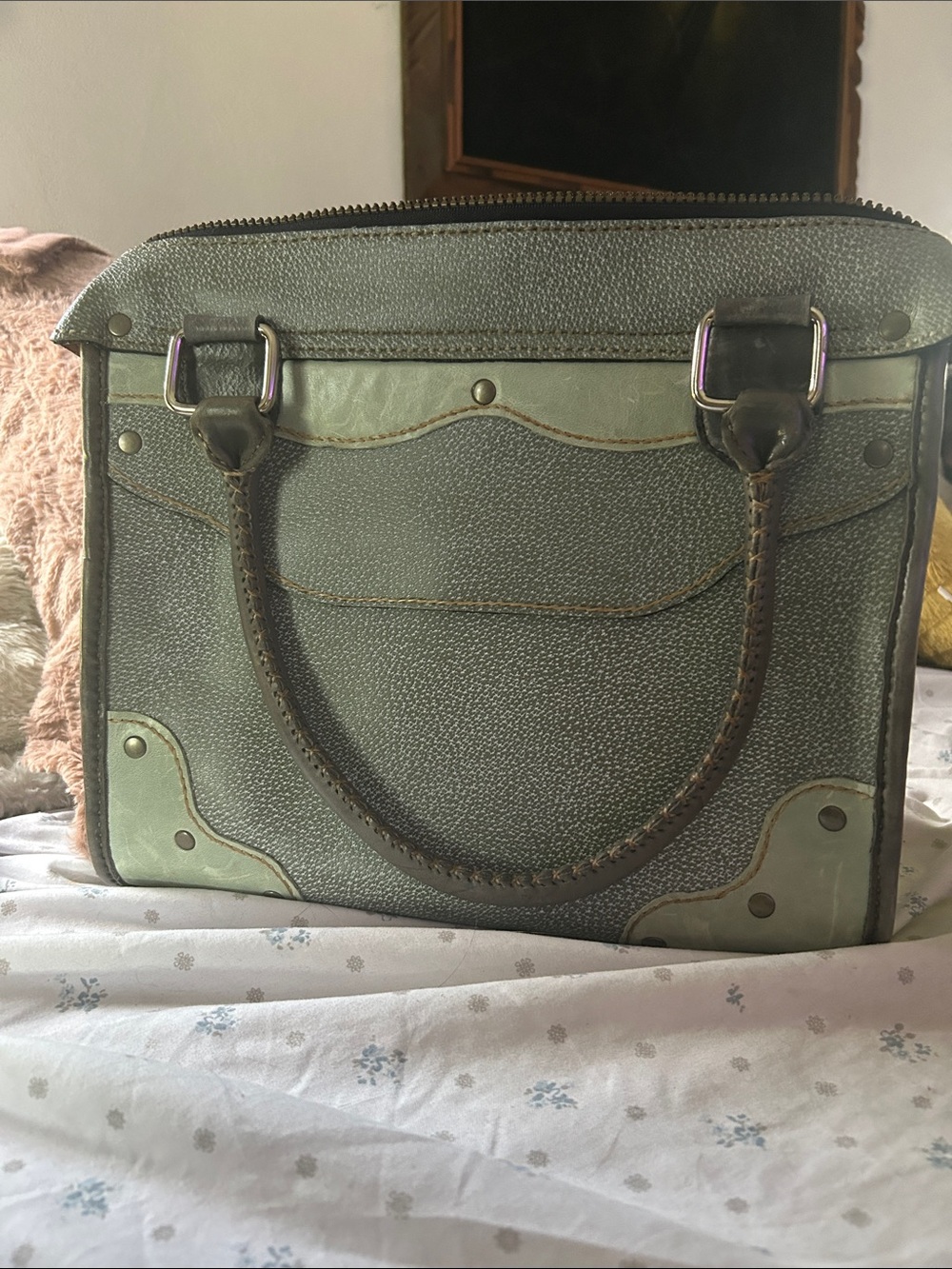 Custom made suede interior all leather Shoulder Bag